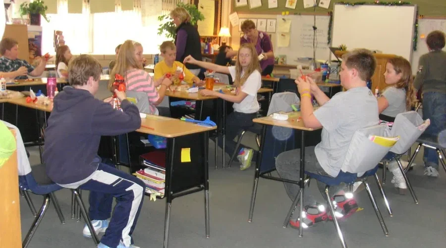 8338404140_e8ba1738ac_b Two Boards Cast Votes Tonight on 23-24 School Calendar