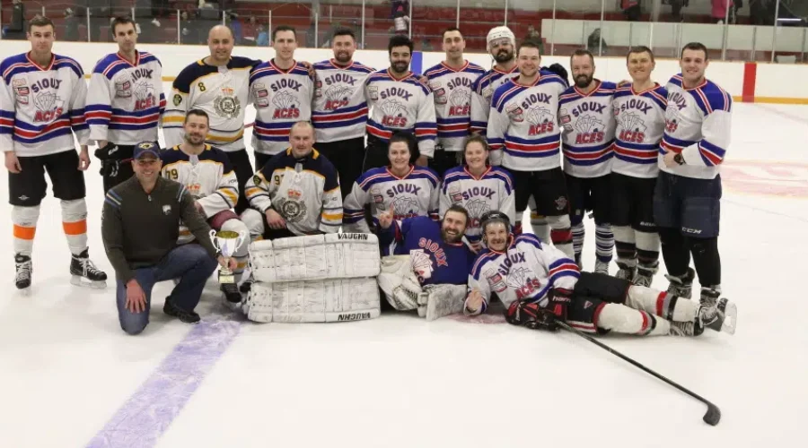 Sioux Lookout’s Battle of the Badges raises $1,600