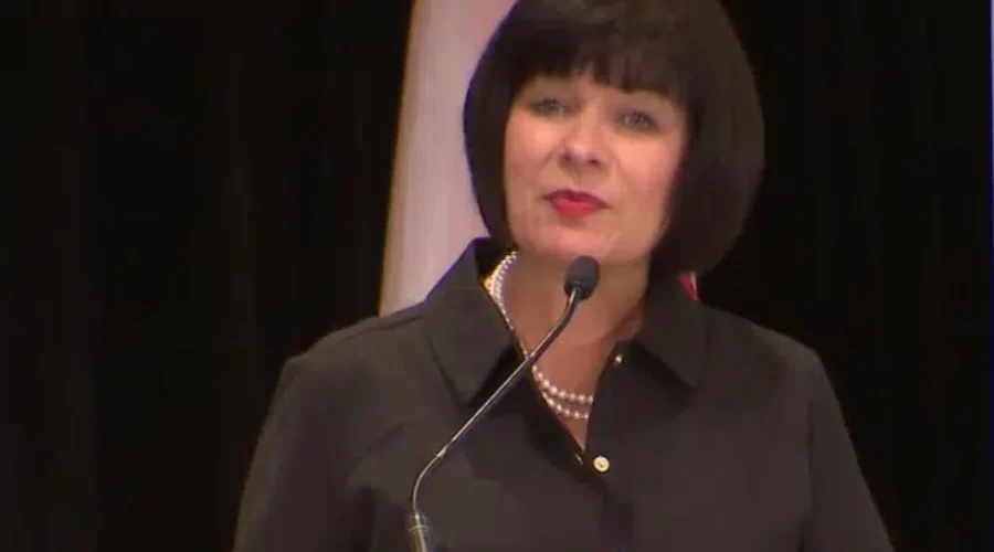 ginette-petitpas-taylor-5 Ottawa unveils action plan to reverse French decline