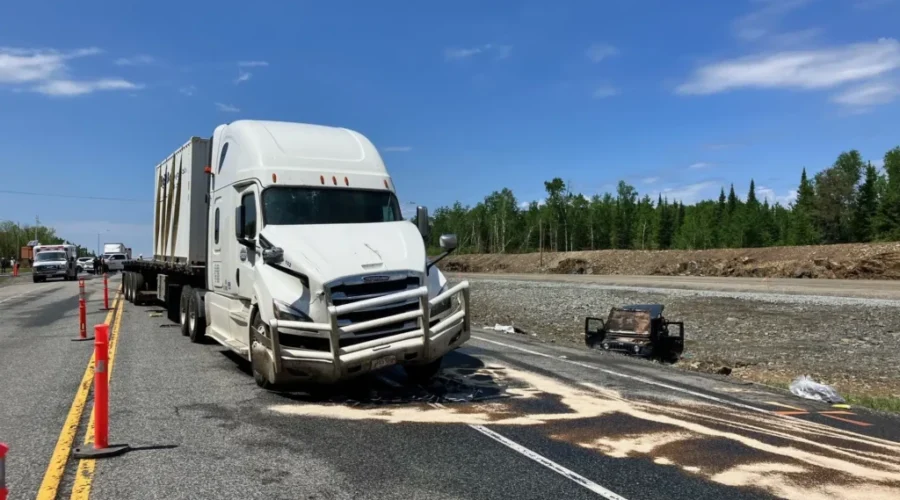 border-accident Update: traffic moving at Manitoba border