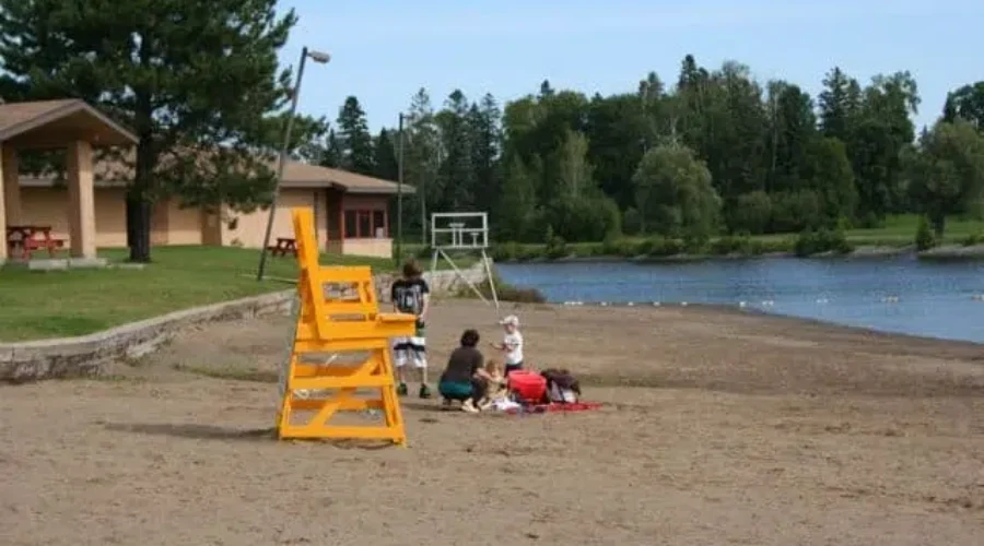 Age limit for lifeguards reduced