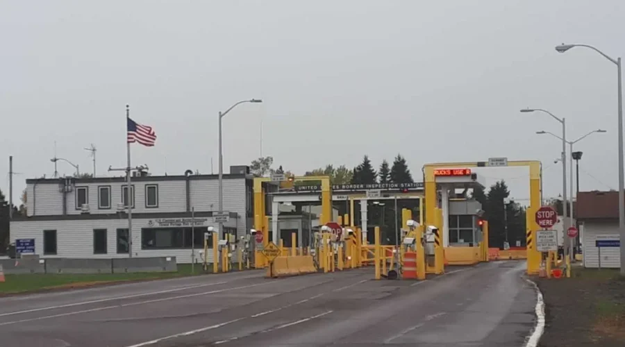 grand-portage-border-crossing-2 CBSA tips for holiday border crossing