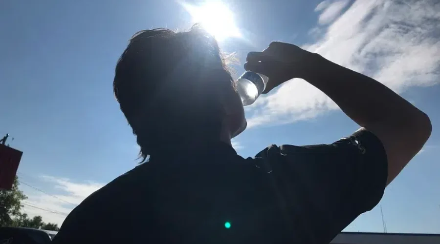 Heat Warnings expected to stick around this weekend