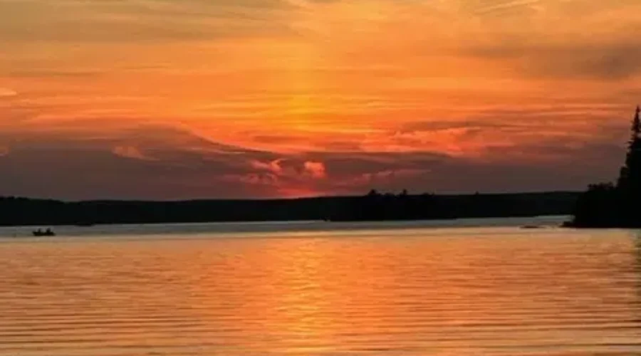 St Paul’s Bay – Red Lake