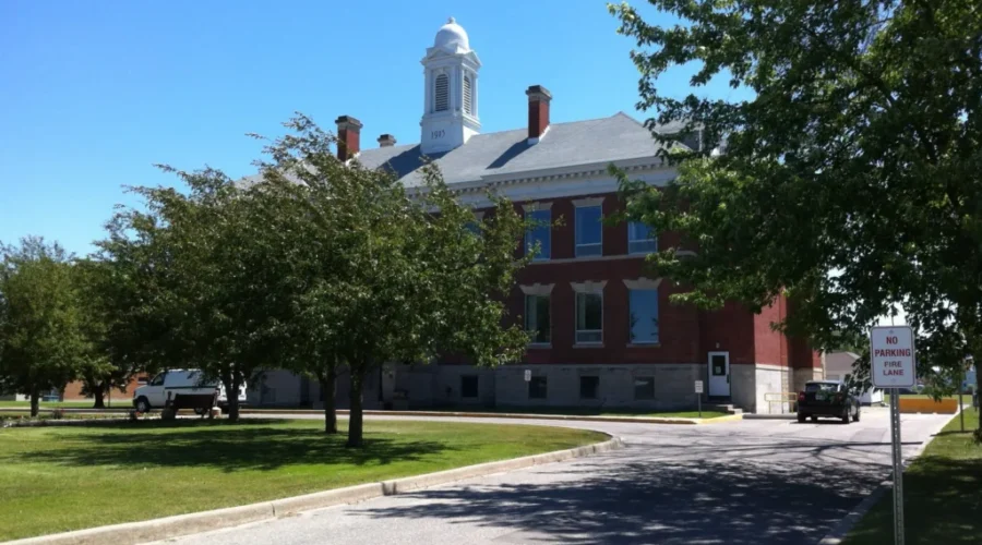 fort-frances-court-house-scaled-1 Judge reserves sentencing of former Fort Frances nurse