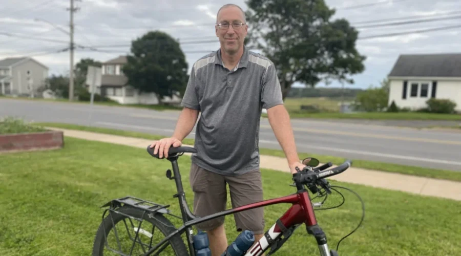 matthew-dickson-1-scaled-1 N.B. man cycling to raise awareness about schizophrenia