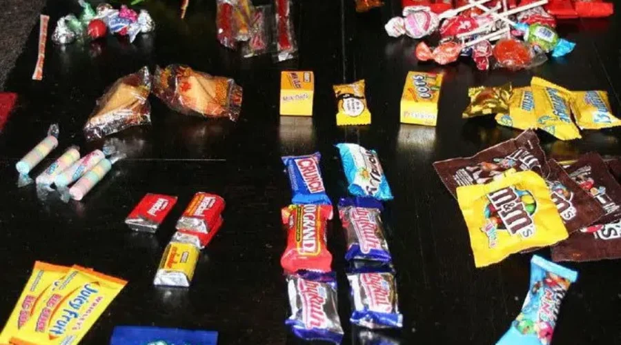 1811979396_750af72bf8_b Survey looks at whether Canadians are in the Halloween spirit