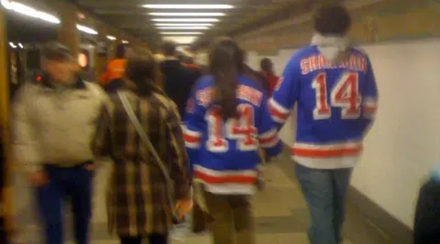 Love me, love my team!