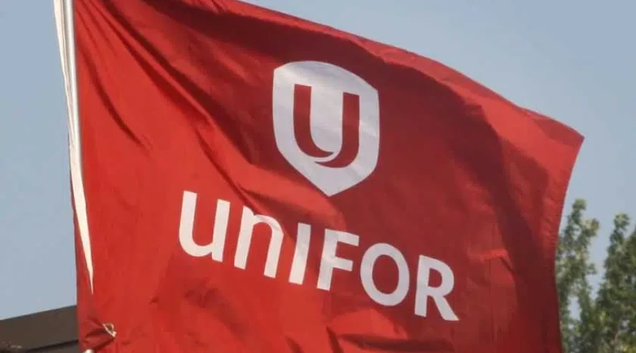 unifor-flag-5 Tentative deal reached in seaway strike