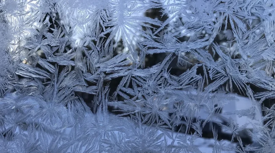 Red Lake – Window Art By ‘Jack Frost’