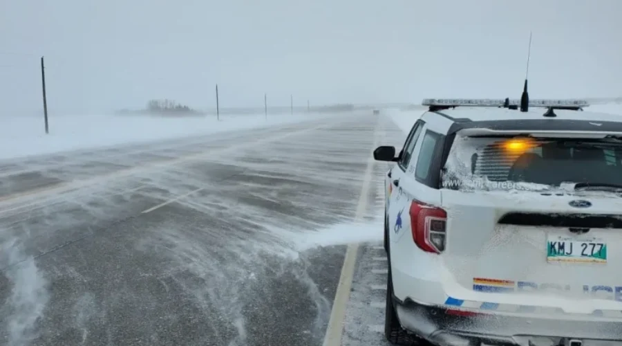 One dead after transport rollover near Falcon Lake