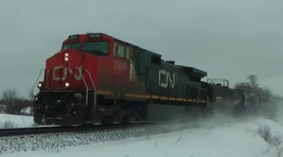 cn-train-near-fort-frances-winter-time-1 Tentative deal for CN’s bridge and track workers
