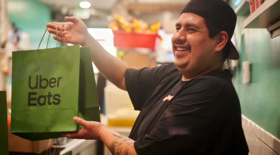 uber-eats-photo-supplied-by-uber-eats-canada Uber Eats expanding in northwestern Ontario