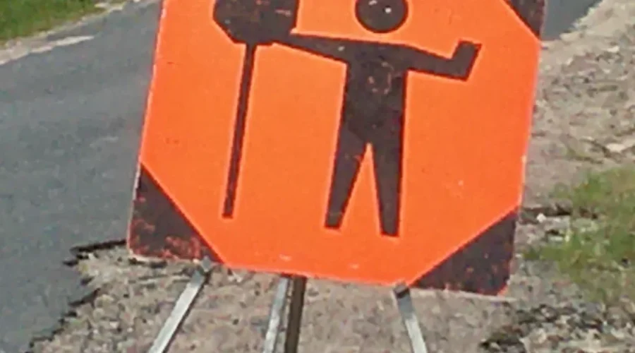 Lane closure in Machin