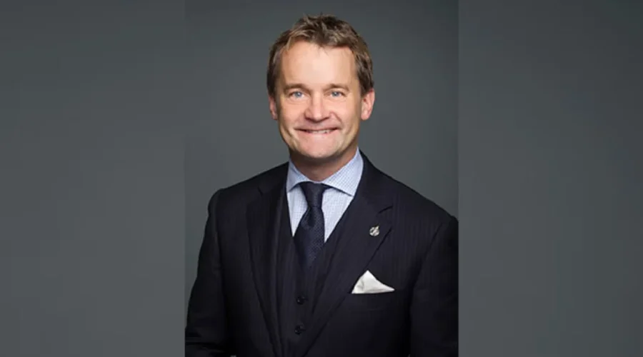 Seamus O’Regan resigning as labour minister