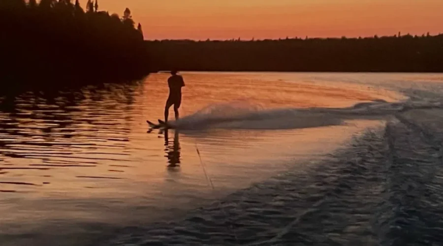 Waterskiing – Red Lake
