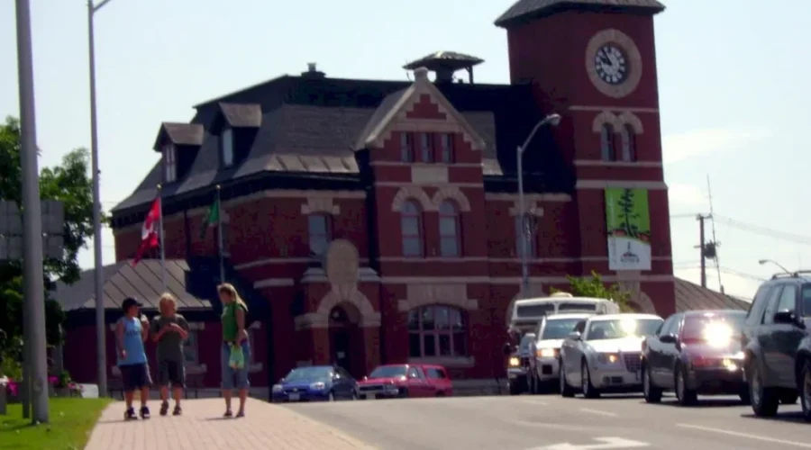 Pump failure and heavy rain leaves wastewater in the Winnipeg River