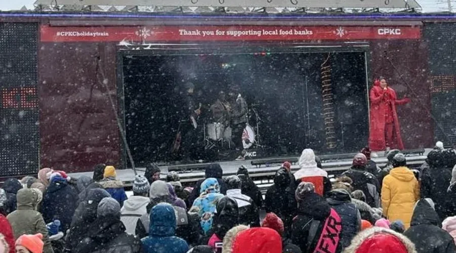 469867364-10170125515420117-217708466276290216-n-e1733872633347 Pictures from The CPKC Holiday Train