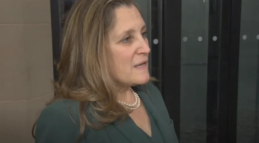 Liberal leader candidate calls for four debates before vote