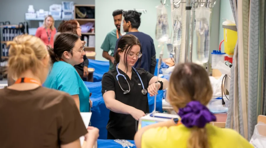 con-college-nursing-students Confederation College launches new fast-track Practical Nursing Program