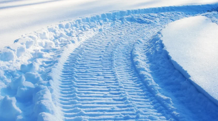 Ontario Invests over $550K for snowmobile trails across the north