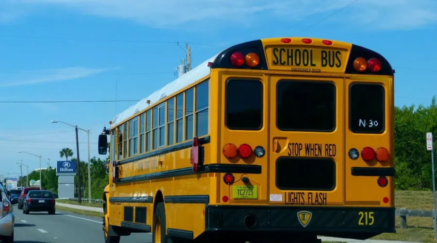 8578791766_bb7605f1e6_b School buses to get new cameras to improve safety