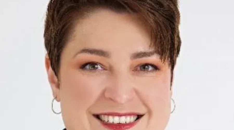 lesley-sterling-ignace Ignace hires new clerk/treasurer