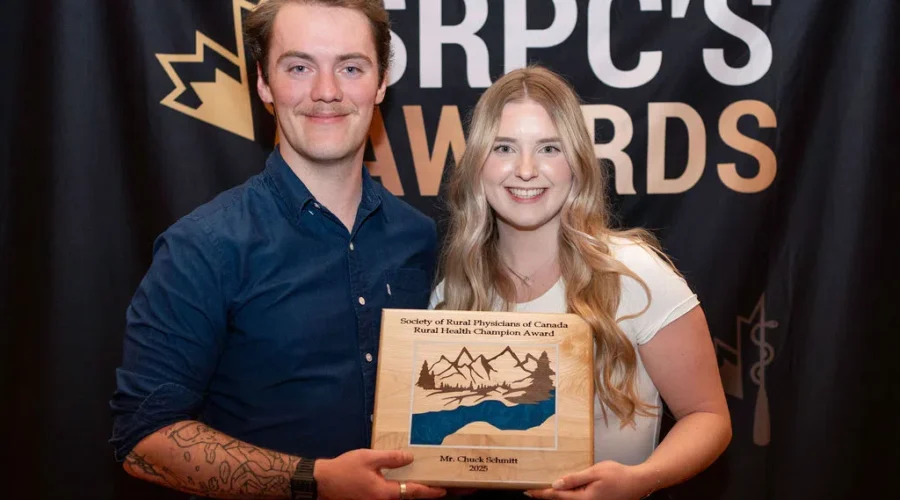 chuck-schmitt-award Rural Physicians of Canada awards three from NWO