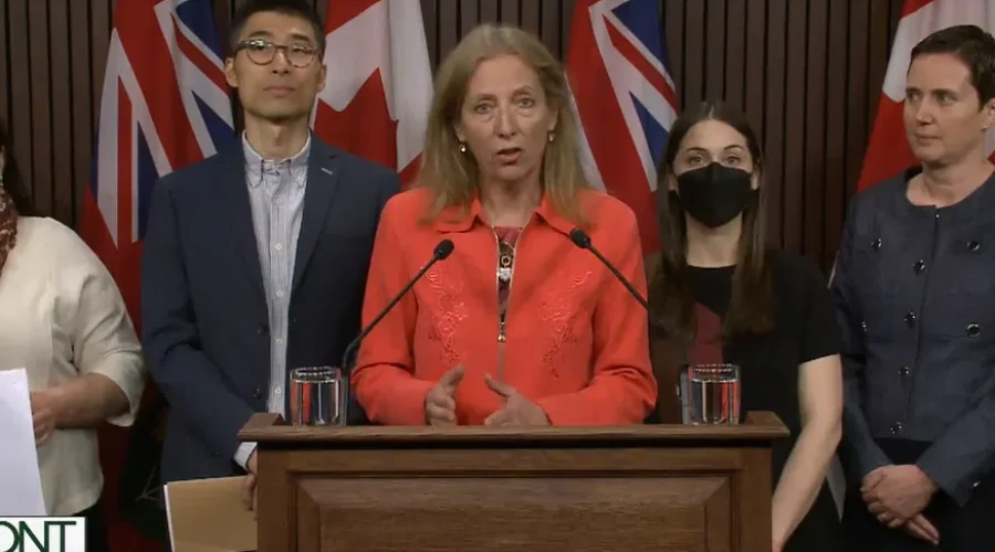 NDP reintroduces private member’s bill on private clinic fees