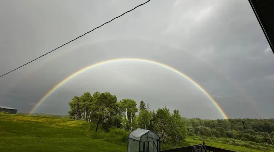 Full Double Rainbow in Minnitaki
