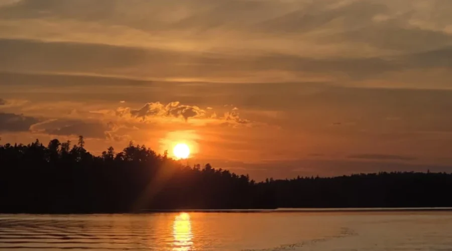 Sunset over Zippermouth Lake