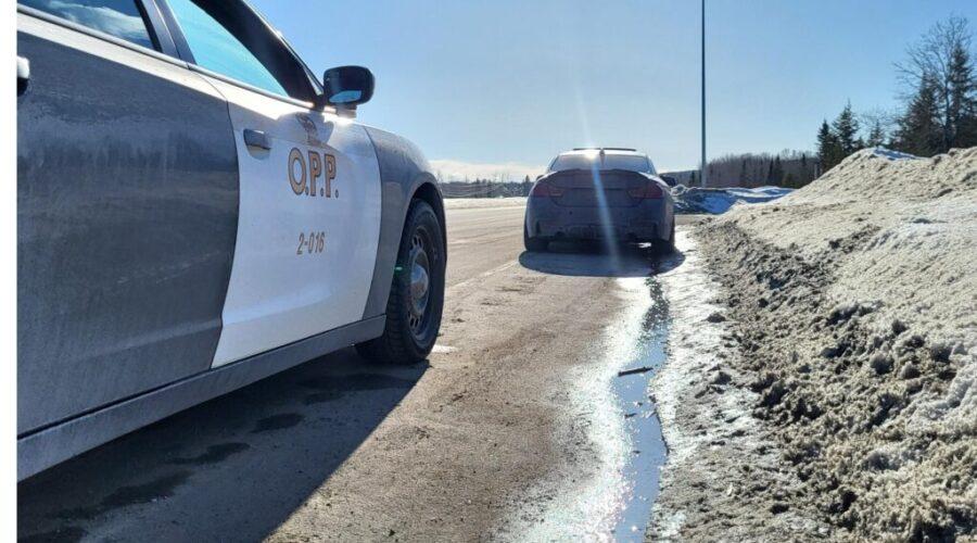 Car OPP make drug bust in Vermilion Bay