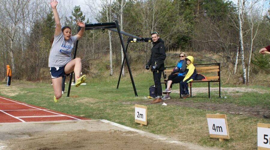 Eagles Clean Up At NW Invitational