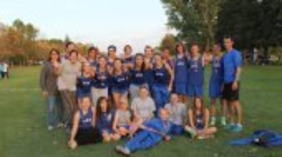 Eagles Finish First At Turkey Trot