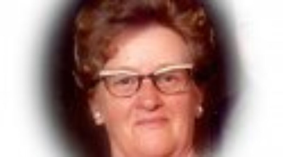 1382974698Batchelor2 Helen Batchelor