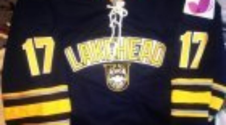 1555547_10153794653735175_1468759301_n_0 Bruyere And Wolves Strike First