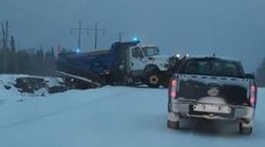 17203520_10155993219654616_647513172_n Highway 105 Closed Between Ear Falls-Red Lake