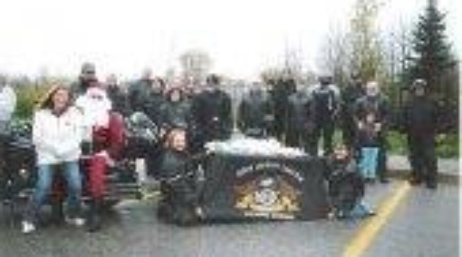 200720Dec_0 Toys For Tots Motorcycle Run In Sioux Lookout