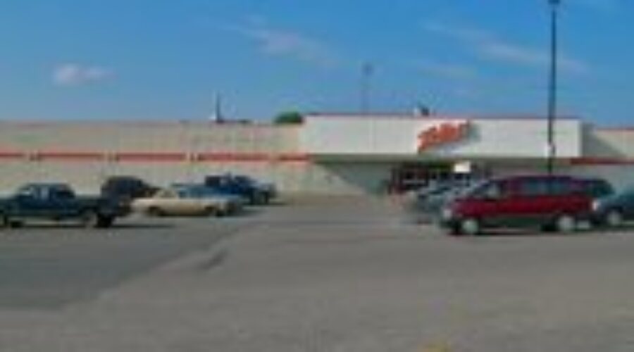 Zellers In Kenora Closing Its Doors