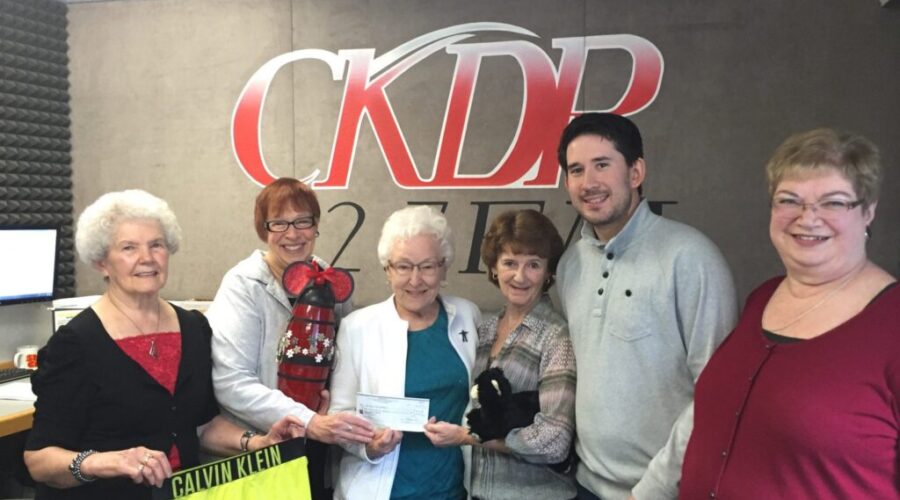 Theatre 17 Gives Generously To Dryden Go-Getters