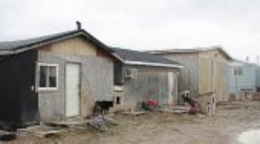 Attawapiskat-photo-Charlie-Angus-MP-canoe_comnews-5-Dec-2011 Northern Ontario Not Alone In Housing Situation