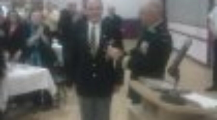 Robin McMillan Receives Diamond Jubilee Medal