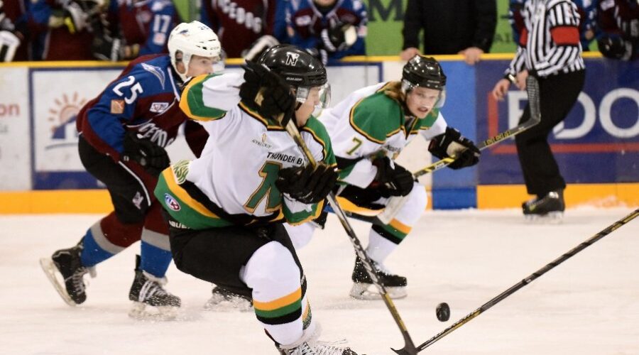 Dec_5-15-TBNS-DGMID Ice Dogs Remain Perfect Against Thunder Bay; Miners Lose On Home Ice
