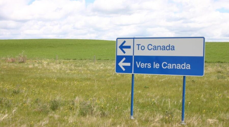 Directions-To-Canada-US-Border-Sign-Wikimedia-do-not-use-again US Tourists Advised To Be Wary Of Terrorist Attacks Abroad