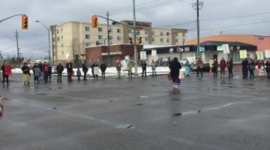 IMG_0190 Pipeline Protest Held In Thunder Bay