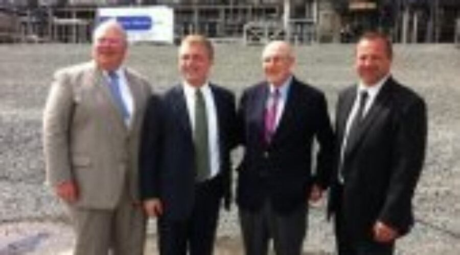 Irving-Oil-AnnouncementAug2013 Proposed Pipeline Drawing Interest