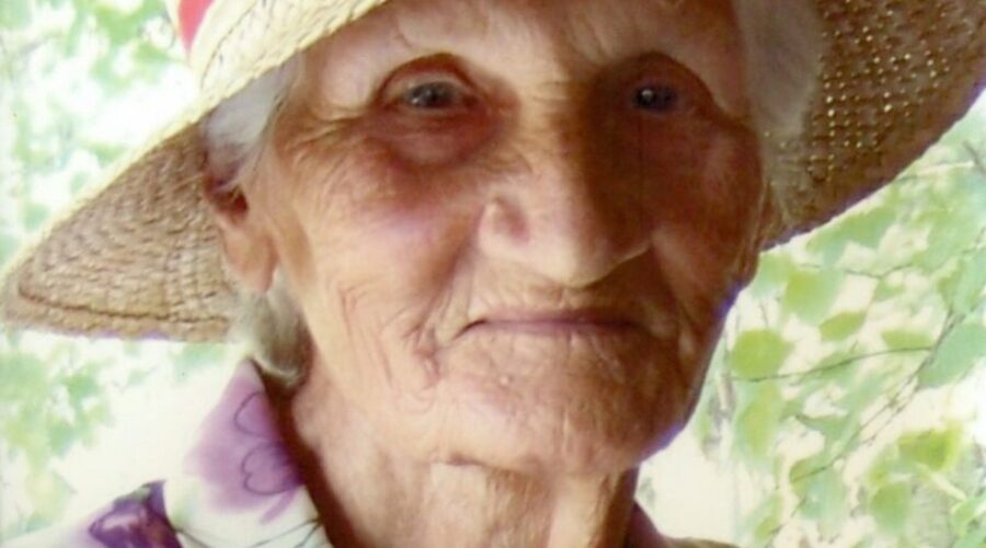 Mcintoch-Doris-May Doris May McIntosh