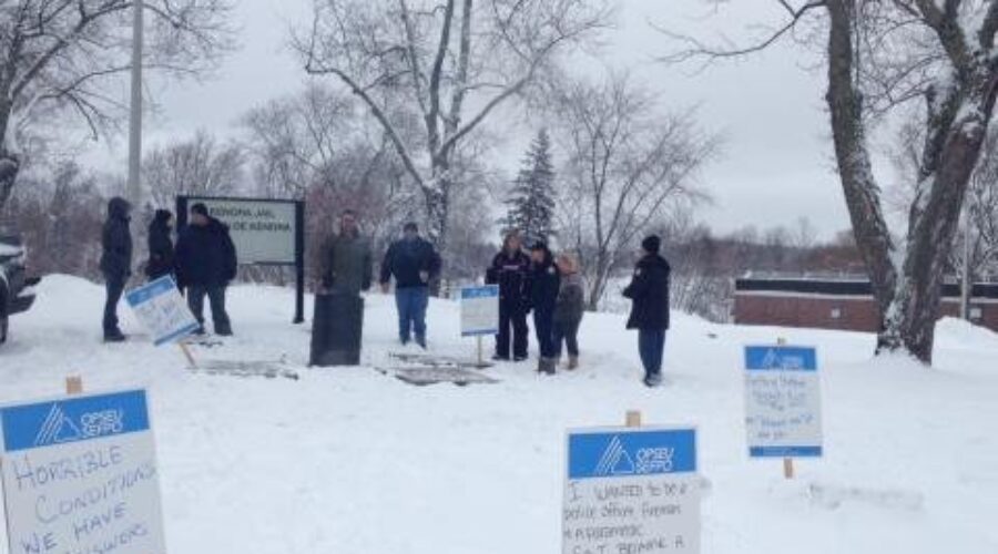 OPSEU20rally20220dec2082014 Wide Gap Between Province And Corrections Officers