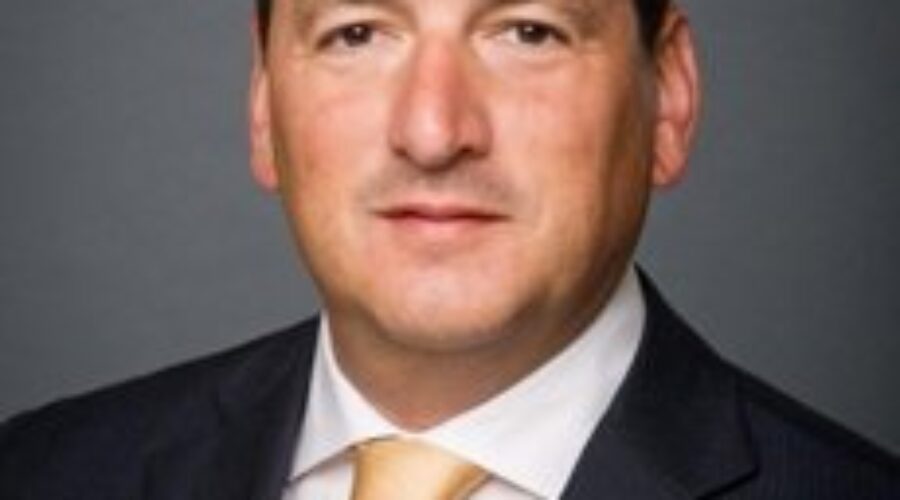 Conservative Candidate Concentrating On Long Gun Registry Debate