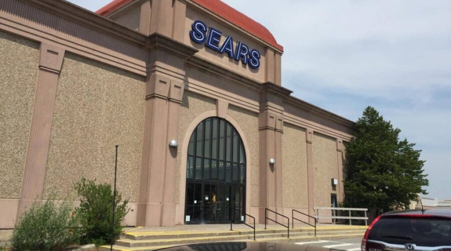 Sears Canada Seeks To Liquidate Stores, Assets